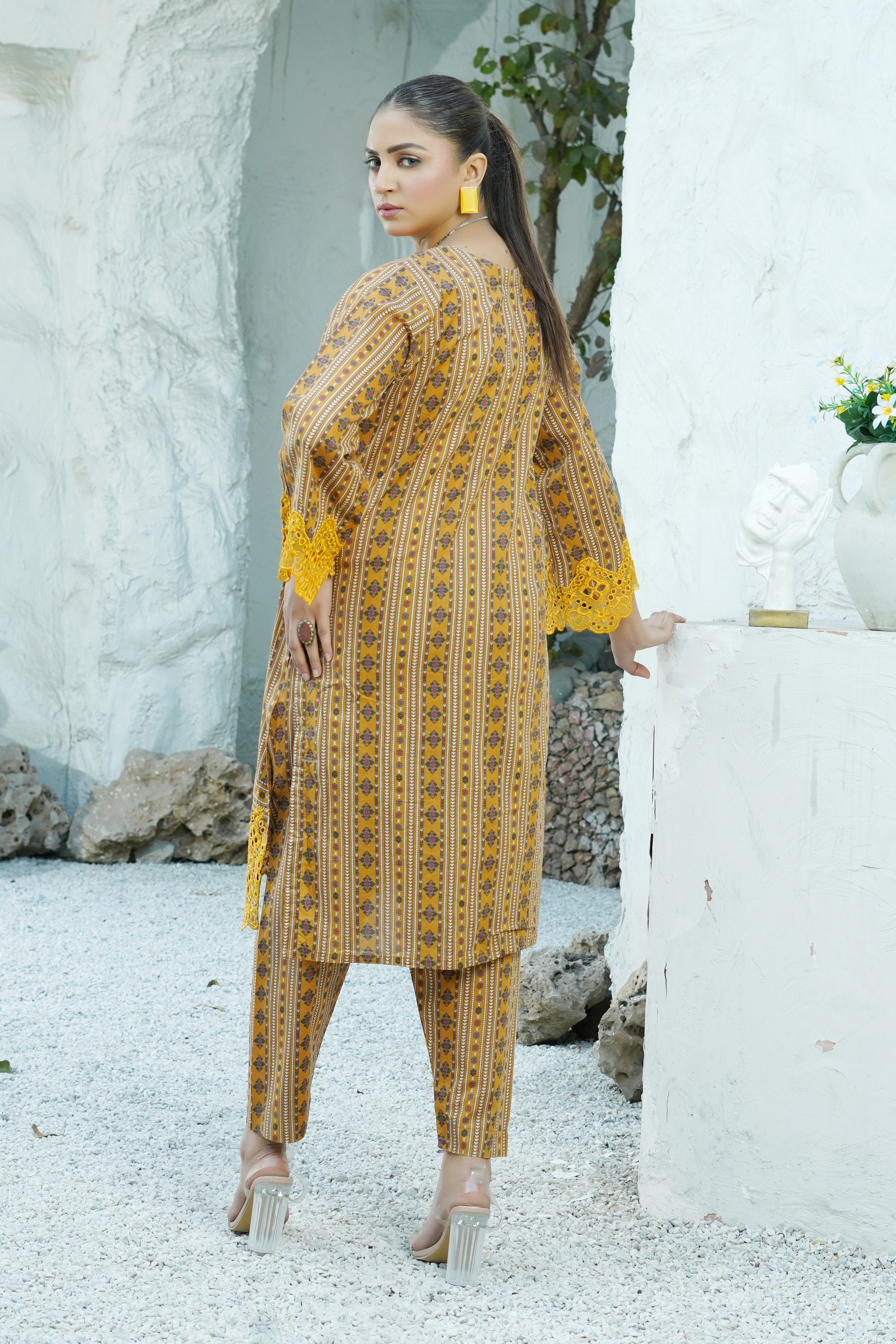 Sahar